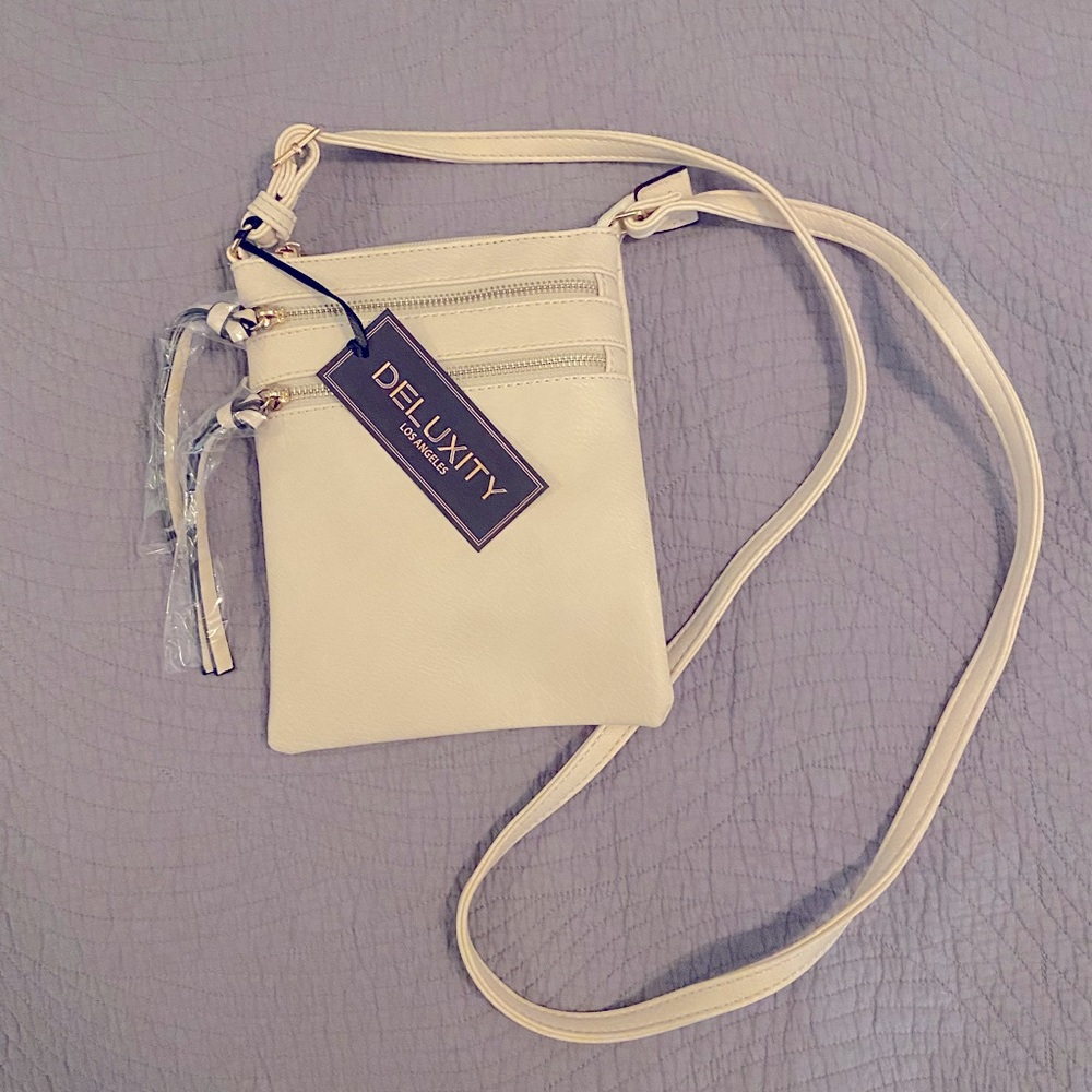 Double zipper crossbody purse